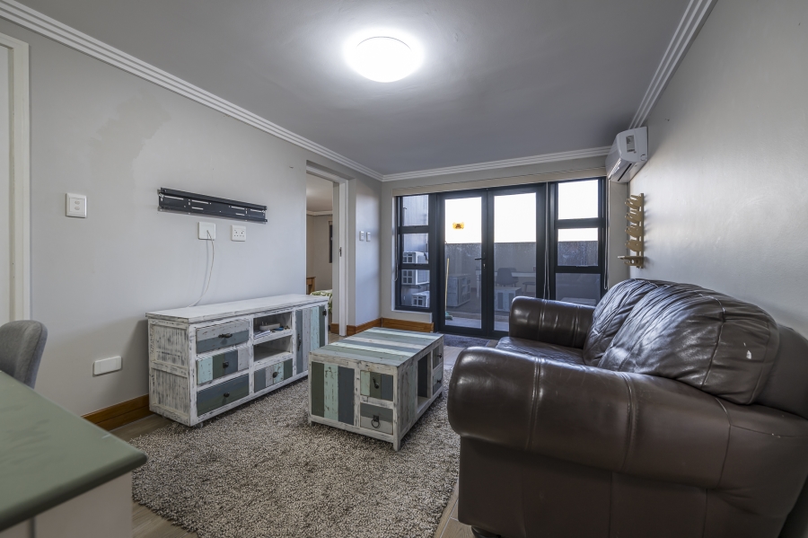 6 Bedroom Property for Sale in Mossel Bay Central Western Cape